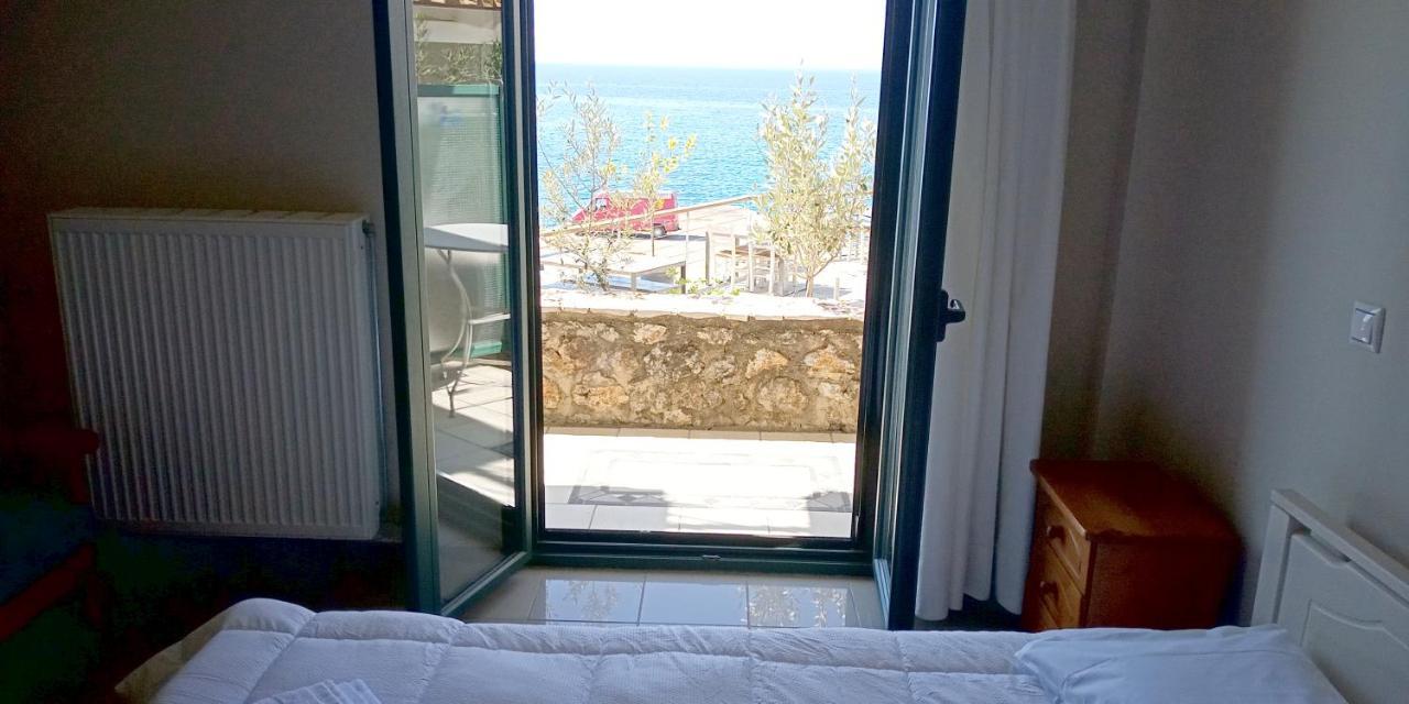 Gorgones, Sea-Front, Great View Aparthotel Kardhamili Bagian luar foto