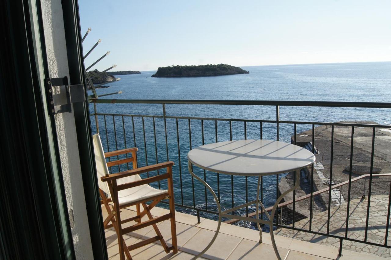 Gorgones, Sea-Front, Great View Aparthotel Kardhamili Bagian luar foto